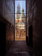 widok Katedry z perspektywy Bramy Poznania