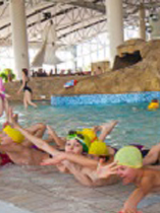 zajęcia na basenie w Termach Maltańskich