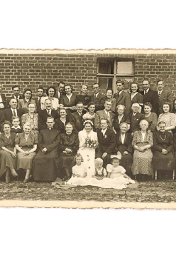 zbiorowa fotografia ślubna