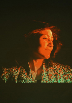 zdjęcie z wystawy - kobieta