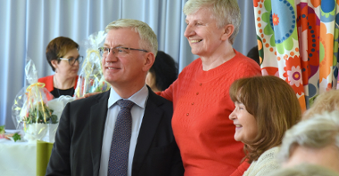 Prezydent Poznania, Jacek Jaśkowiak, spotkał się z seniorami z Dębca