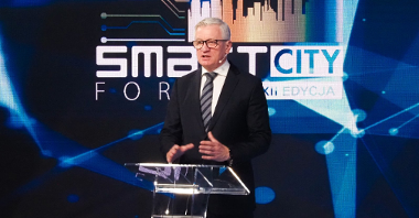 Na zdjęciu Jacek Jaśkowiak, prezydent Poznania przemawiający w trakcie Smart City Forum.