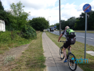 Dłuższa droga rowerowa przy ul. Dolna Wilda