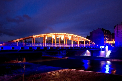Świąteczne oświetlenie mostu, fot. Norbert Banaszyk