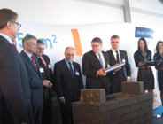 Wmurowanie kamienia węgielnego pod centrum logistyczne dla firmy Amazon