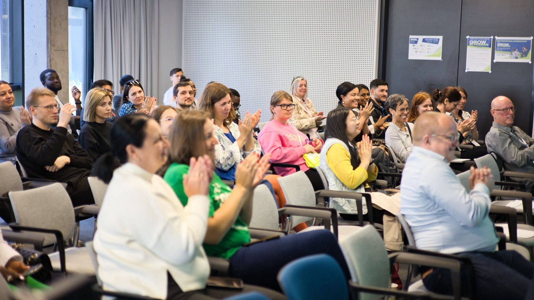 The audience during one of the talks at the Grow in Poznań conference.