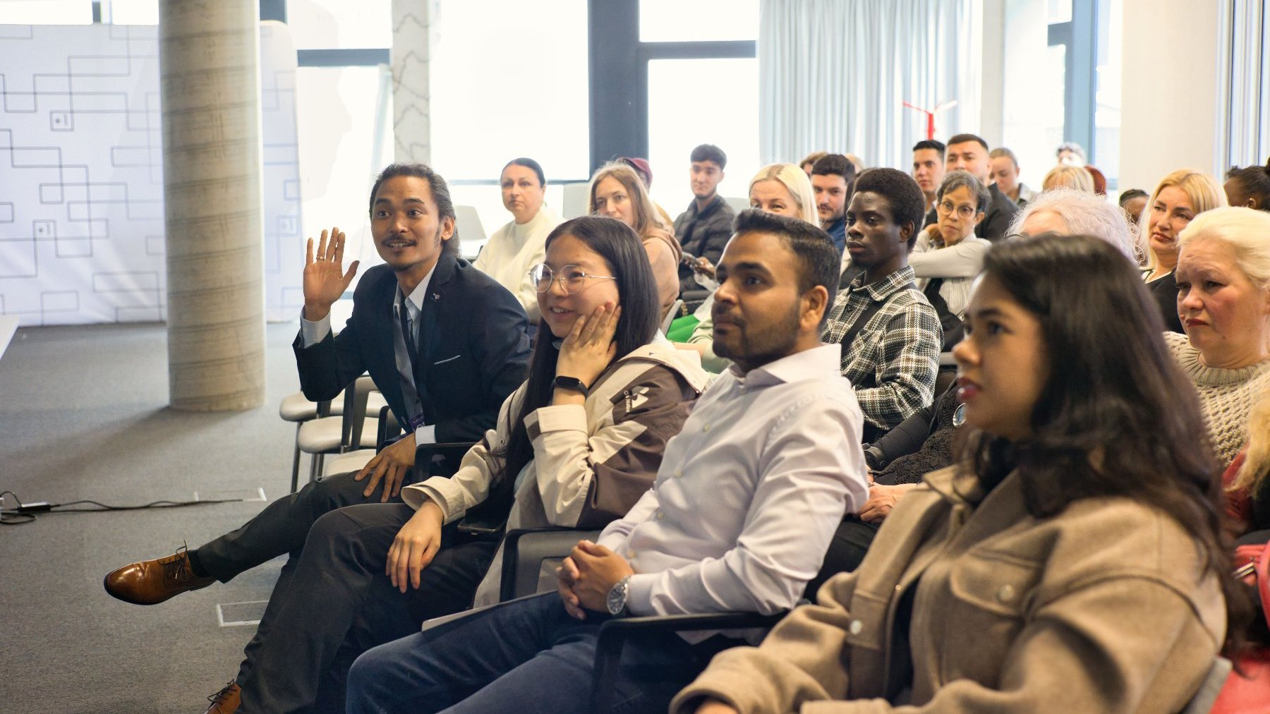 The audience during one of the presentations at the Grow in Poznań conference.