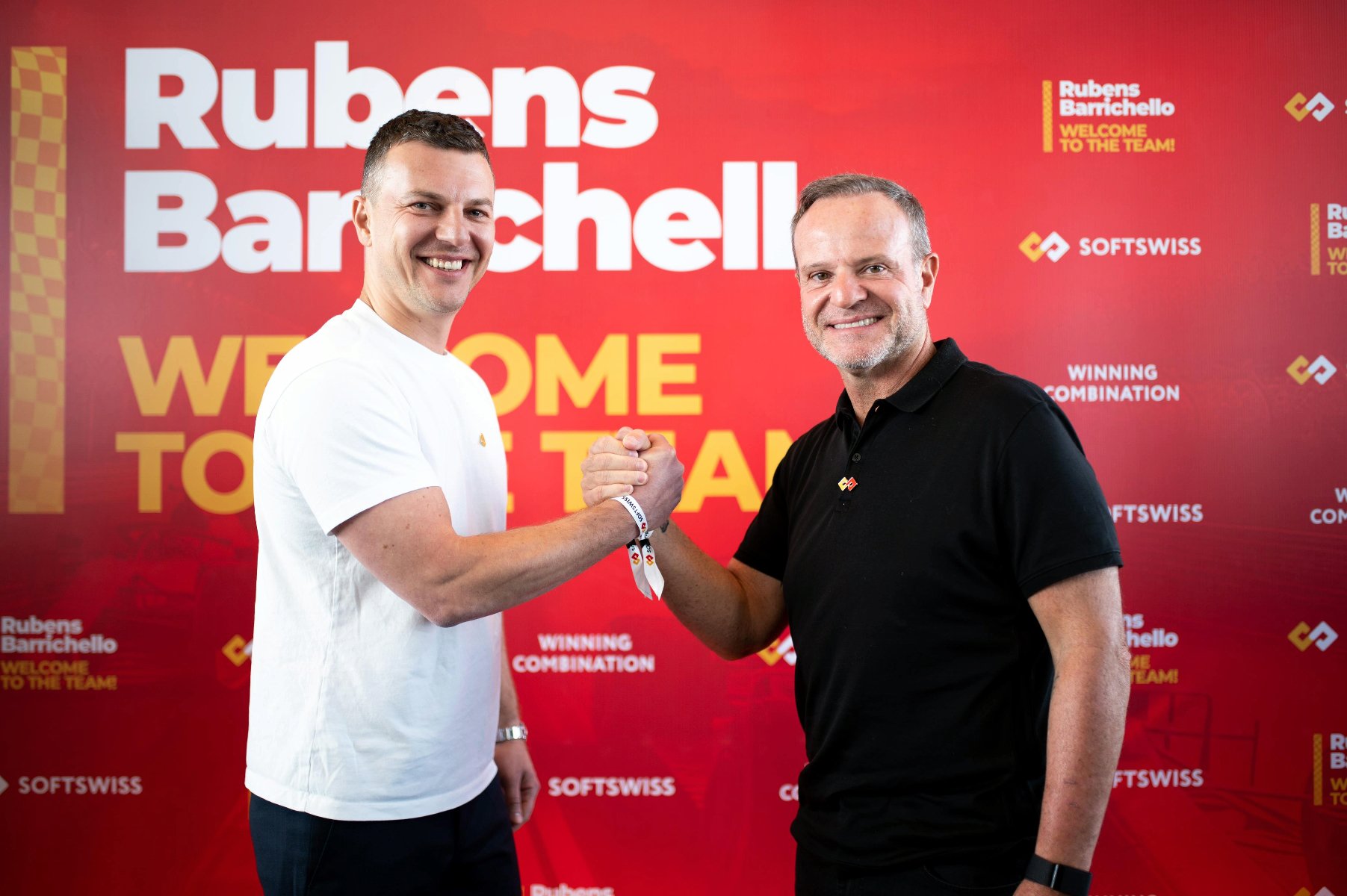 na zdjęciu Ivan Montik założyciel SOFTSWISS z Rubensem Barrichello