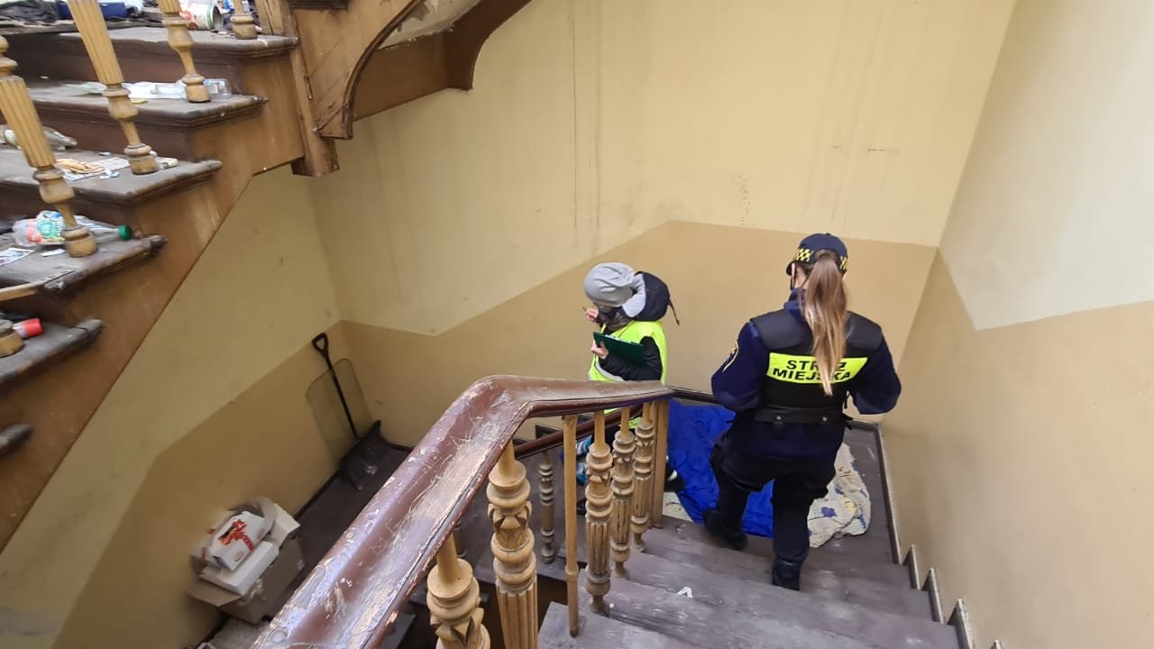 Wizytacja miejsc przebywania bezdomnych - Stare Miasto