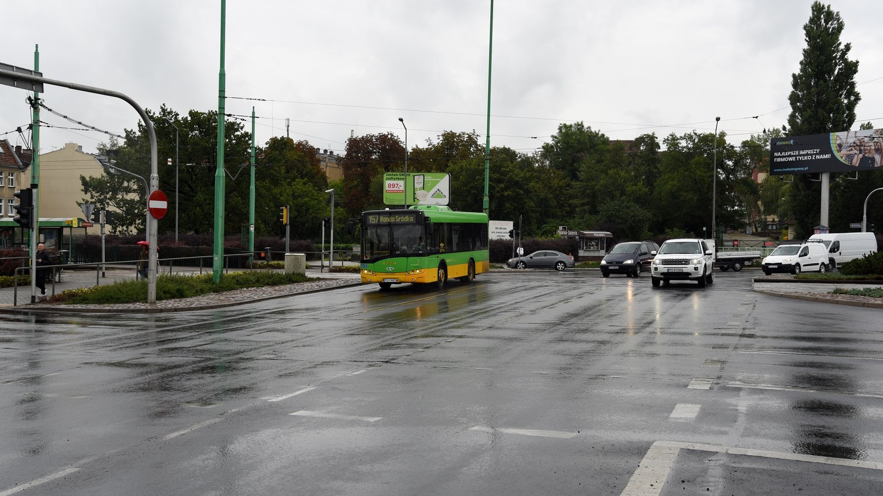 Rondo Śródka jest otwarte dla kierowców. Dojazd tramwajami od Garbra będzie możliwy od 2 września