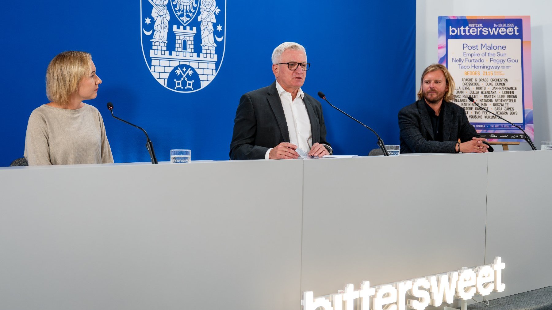 Prezydent Poznania Jacek Jaśkowiak oraz przedstawiciele organizatora festiwalu