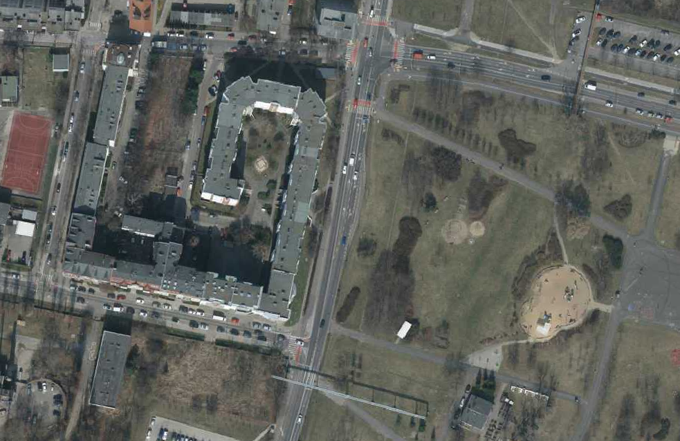 fragment mapy lotniczej z rejonem ulic Dolna Wilda i Krzyżowa - grafika artykułu