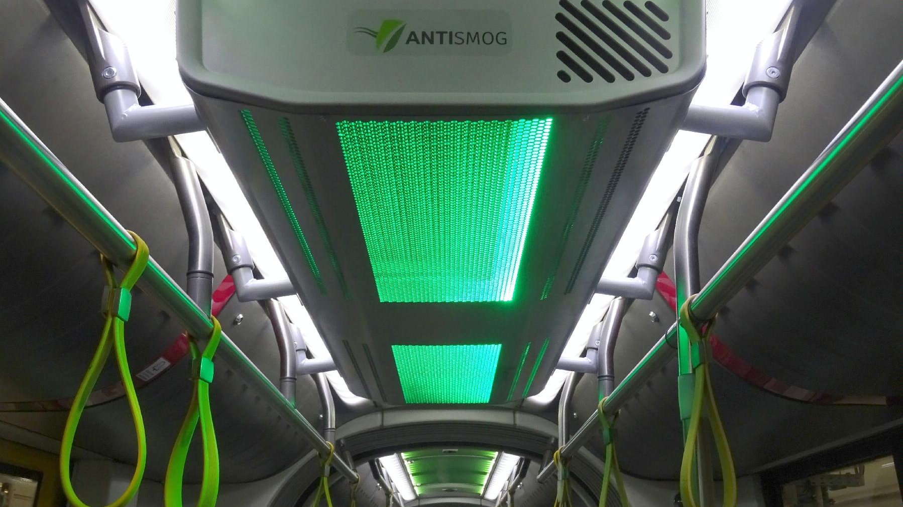 Urządzenia filtrujące powietrze w tramwajach i autobusach - grafika artykułu
