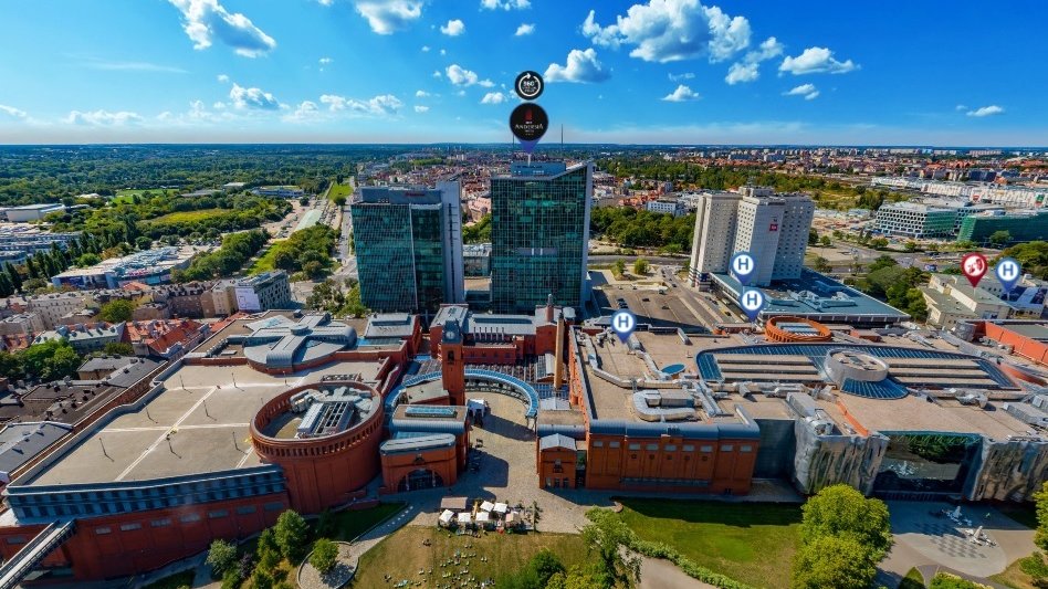 Widok na Stary Browar i plac Andersa - grafika artykułu