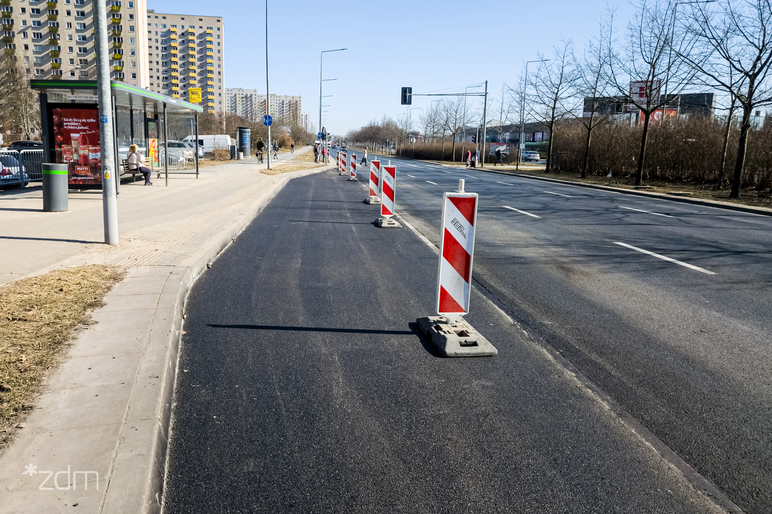 Wyremontowany przystanek Os. Zwycięstwa przy Al. Solidarności