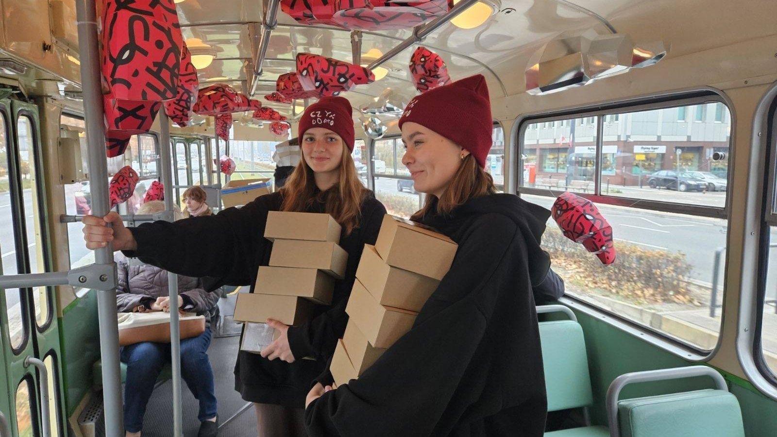 Рогаликові трамваї з'являться в містах по всій Польщі / фото: UMWarszawa