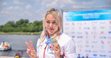 Marta Walczykiewicz z medalem
