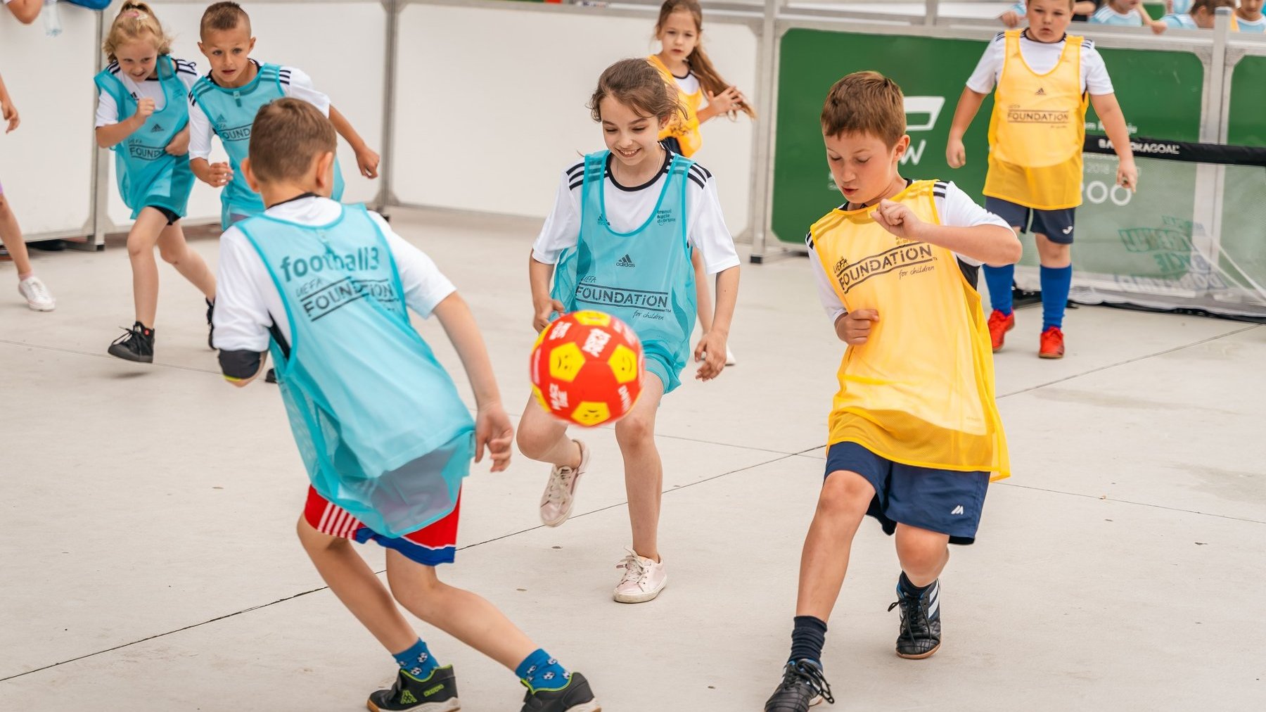 Akcja "football3 w szkole"