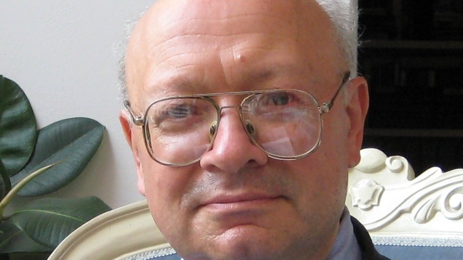 Prof. Alesandro Minelli