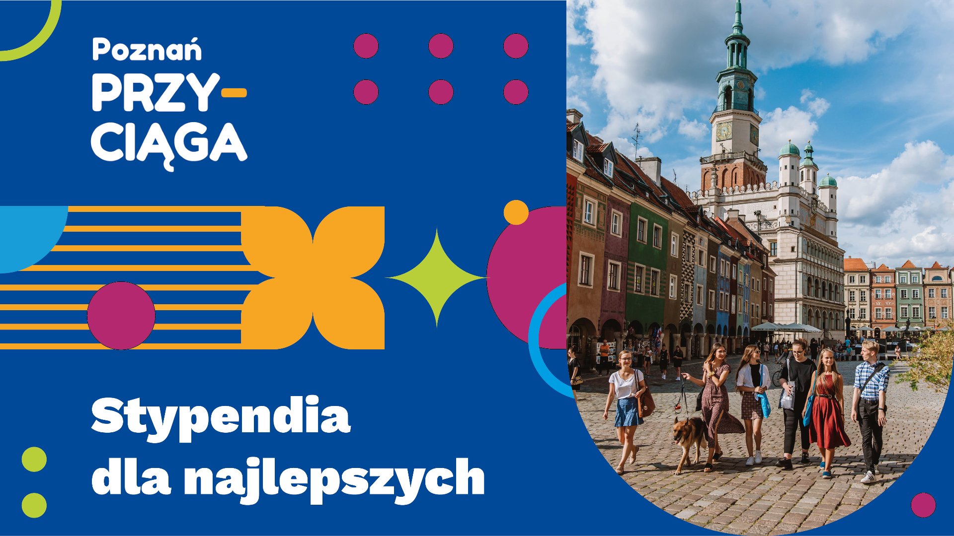 grafika przedstawia zdjęcie grupy młodych osób idących przez Stary Rynek w Poznaniu, na tle Ratusza. - grafika artykułu