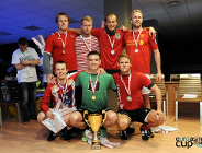 Studenci z drużyny Norwegii zwycięzcy w strugach deszczu!