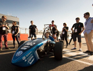 Studencki bolid na torze Formuły 1