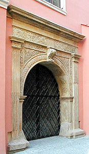 Górka Palace - the Renaissance portal