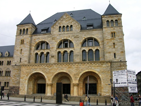 "The Castle" Cultural Centre