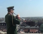 Das Waldhorn gespielt von trumperer auf der Spitze des Rathauses