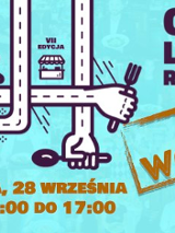 Niebieski plakat w kreatywnej realizacji. Widnieje na nim wiele rąk z kulinarnymi potrawami. Pomiędzy nimi znajduje się informacja o wydarzeniu.