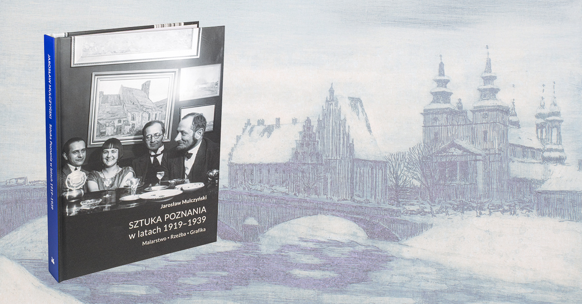 Ktoś trzyma książkę na tle zabytkowego budynku Muzeum Narodowego