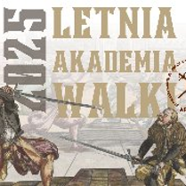 Stylizowana grafika: dwóch mężczyzn w stylizowanych strojach walczy mieczami. Nad nimi napisy Letnia Akademia Walk 2025.