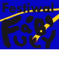 Na niebieskim tle nazwa/logo festiwalu.