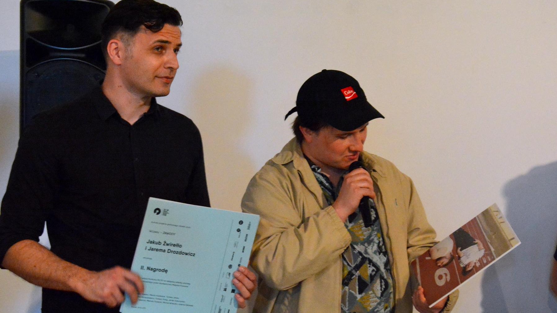 30/30 to organizowany przez Wydawnictwo Miejskie Posnania konkurs na najlepszą okładkę płytową
