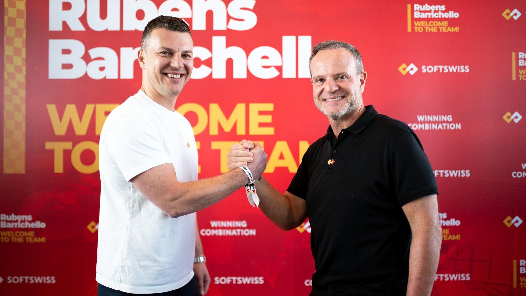 na zdjęciu Ivan Montik założyciel SOFTSWISS z Rubensem Barrichello