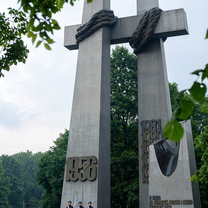 Dwa krzyże poznańskiej - symbol Czerwca '56