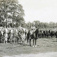 Powitanie Wojsk Wielkopolskich w Bobrujsku 1919, fotografia ze zbiorów WMW