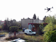 Uważaj! Dron może zajrzeć do komina!