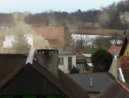 Zakaz ogrzewania domów kominkami i piecami, dla posiadających inne ekologiczne źródło ciepła!